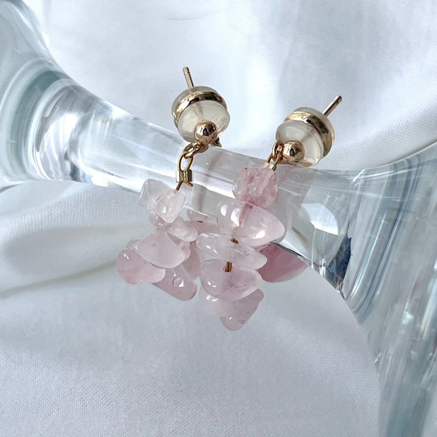 Raw Natural Rose Quartz Stone/ Earrings Gemstone Earrings Healing Crystal Studs Birthstone Earrings Boho Jewelry/ Love Compassion & Healing/ Handmade Earrings/Vintage-Style Earrings/Shape Vintage Mesh/Gold Stainless Steel Waterproof Anti tarnish Gold Jewelry/Heart Jewelry/ Anniversary Gift/ good luck gifts/gift for her/ "Heart Stone" /Hoop Earrings